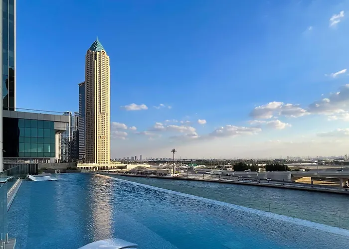 Simply Comfort In Missoni Top Floor With Sea, Canal And Burj Khalifa Views