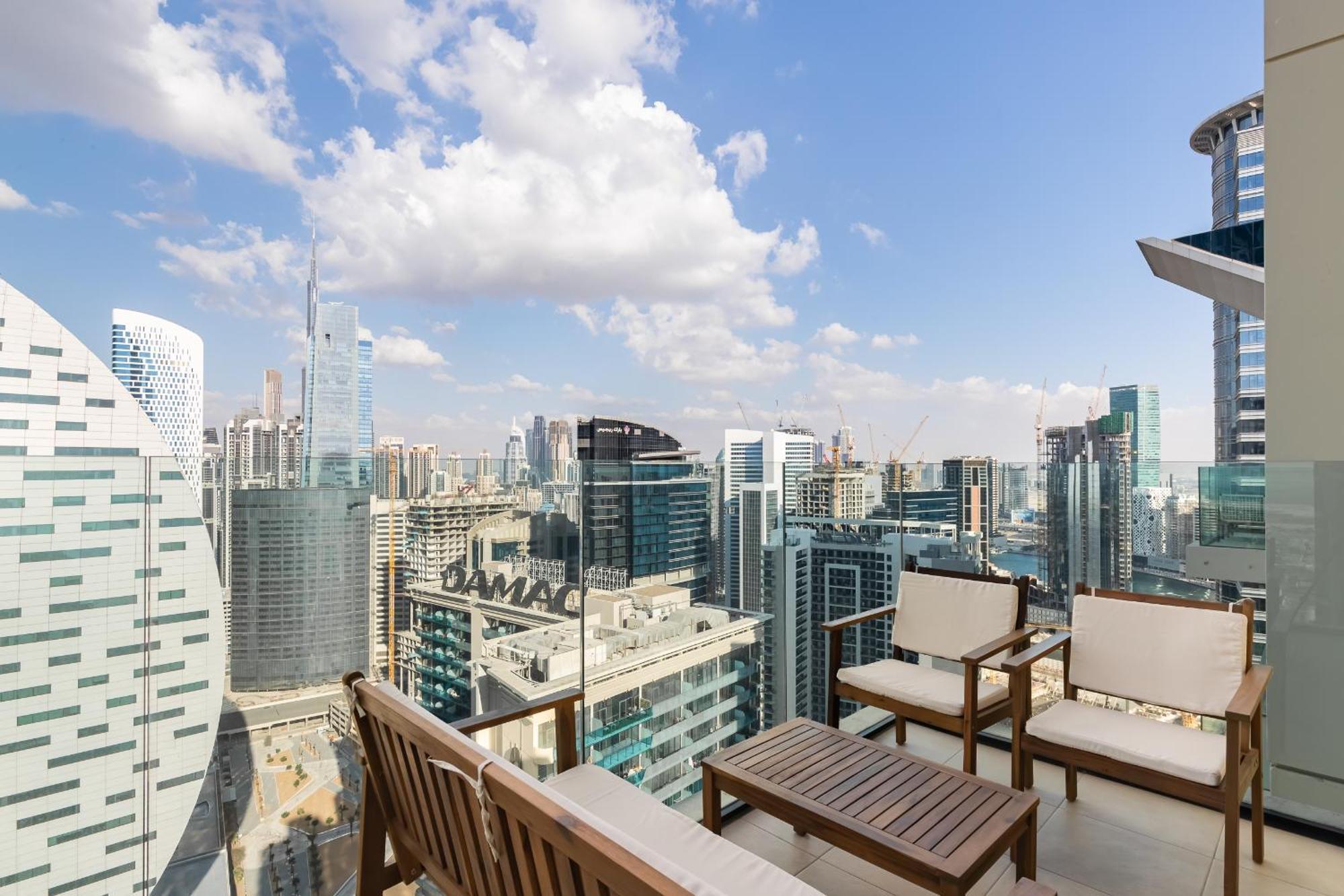 Simply Comfort In Missoni Floor With Sea, Canal And Burj Khalifa Views شقة دبي